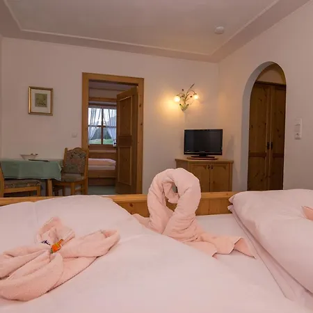 مزرعة للإقامة Schiederhof *