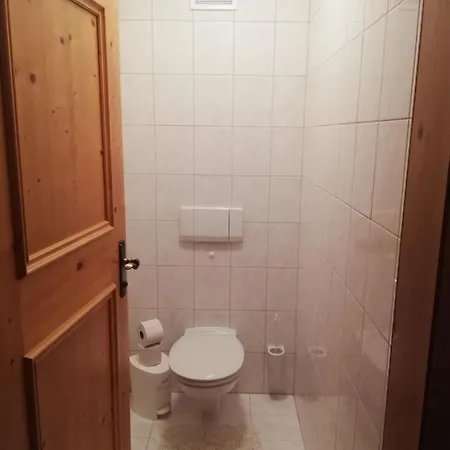 Schiederhof مزرعة للإقامة *