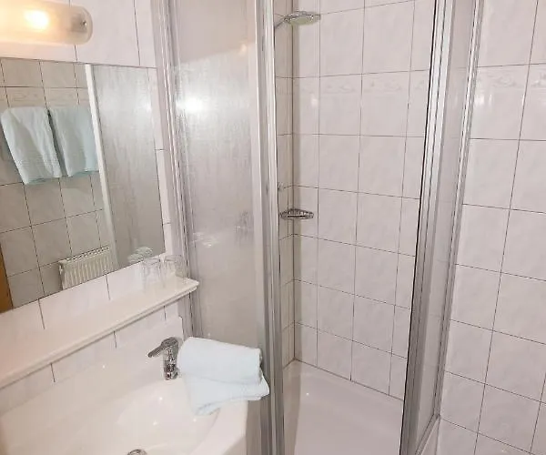 Schiederhof Çiftlik konaklama *